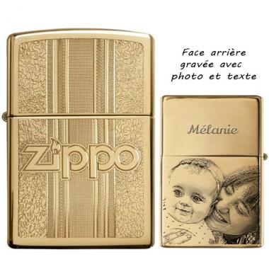 Briquet Zippo&#x000000ae; personnalisé et gravé logo doré